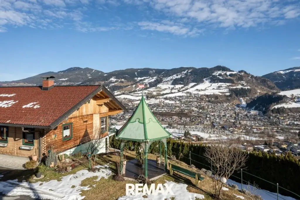 "Landwirtschaft mit Tischlerei in St. Johann im Pongau"