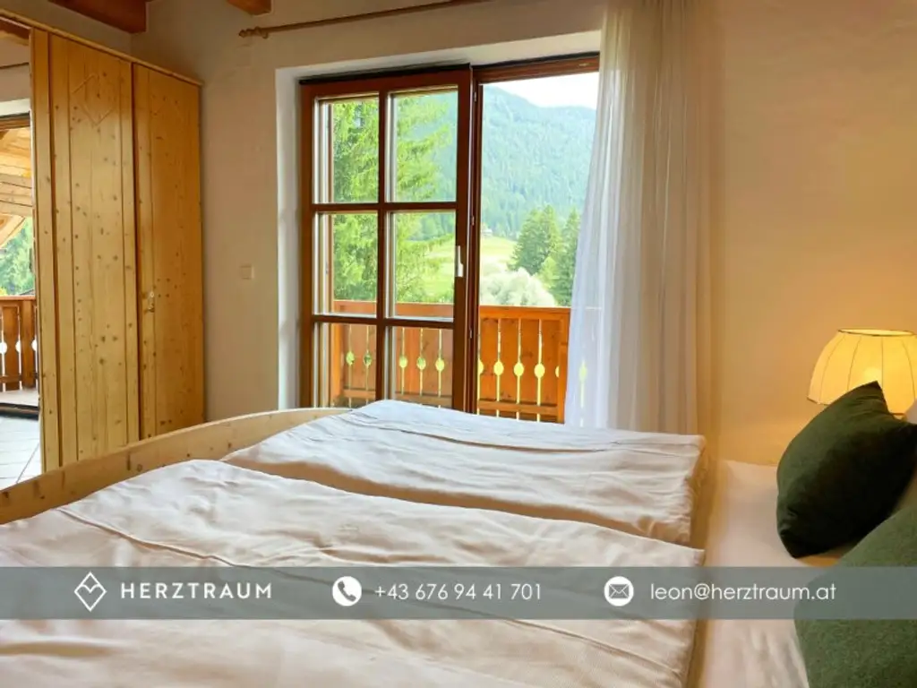 Exklusive Haushälfte mit See- und Bergblick || 4 Zimmer, Balkon, Terrasse || Toplage Oberdorf ||
