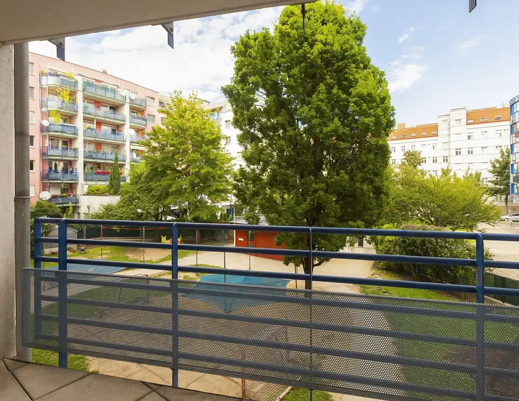 Gepflegte 1,5-Zimmer-Wohnung mit Loggia im 3. Liftstock zu verkaufen!