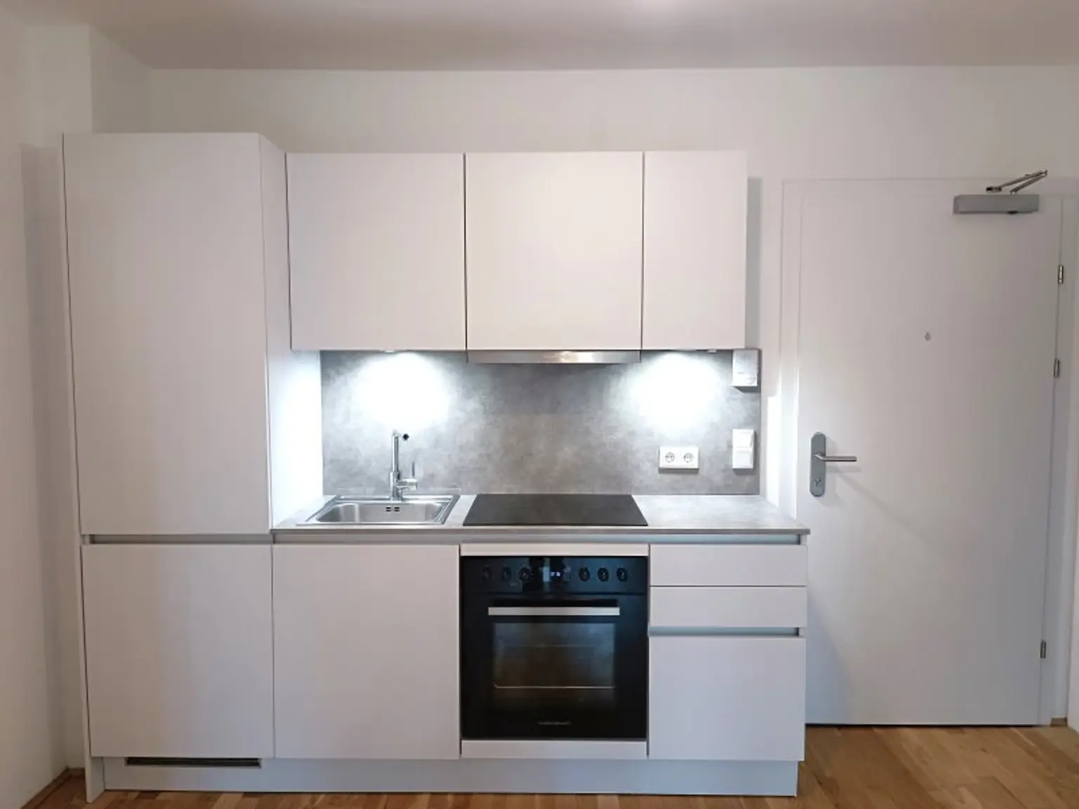 Moderne 3-Zimmer Wohnung mit Grünblick & Balkon im Neubau! Luftwärmepumpe! Nähe U-Bahn Station Oberlaa!