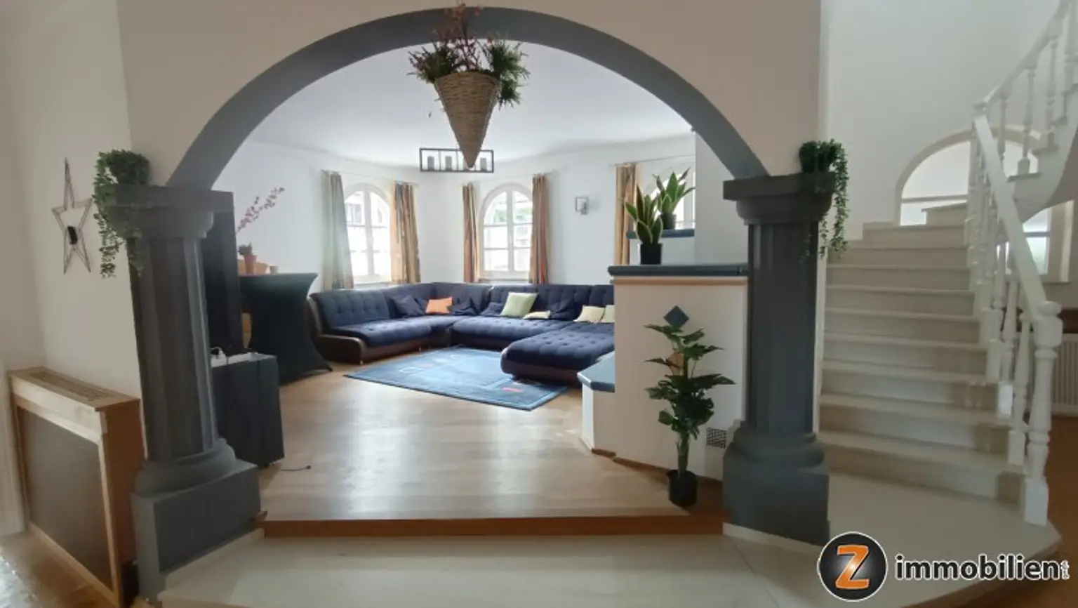 Wunderschöne Villa in exklusiver Bauausführung und Einrichtung