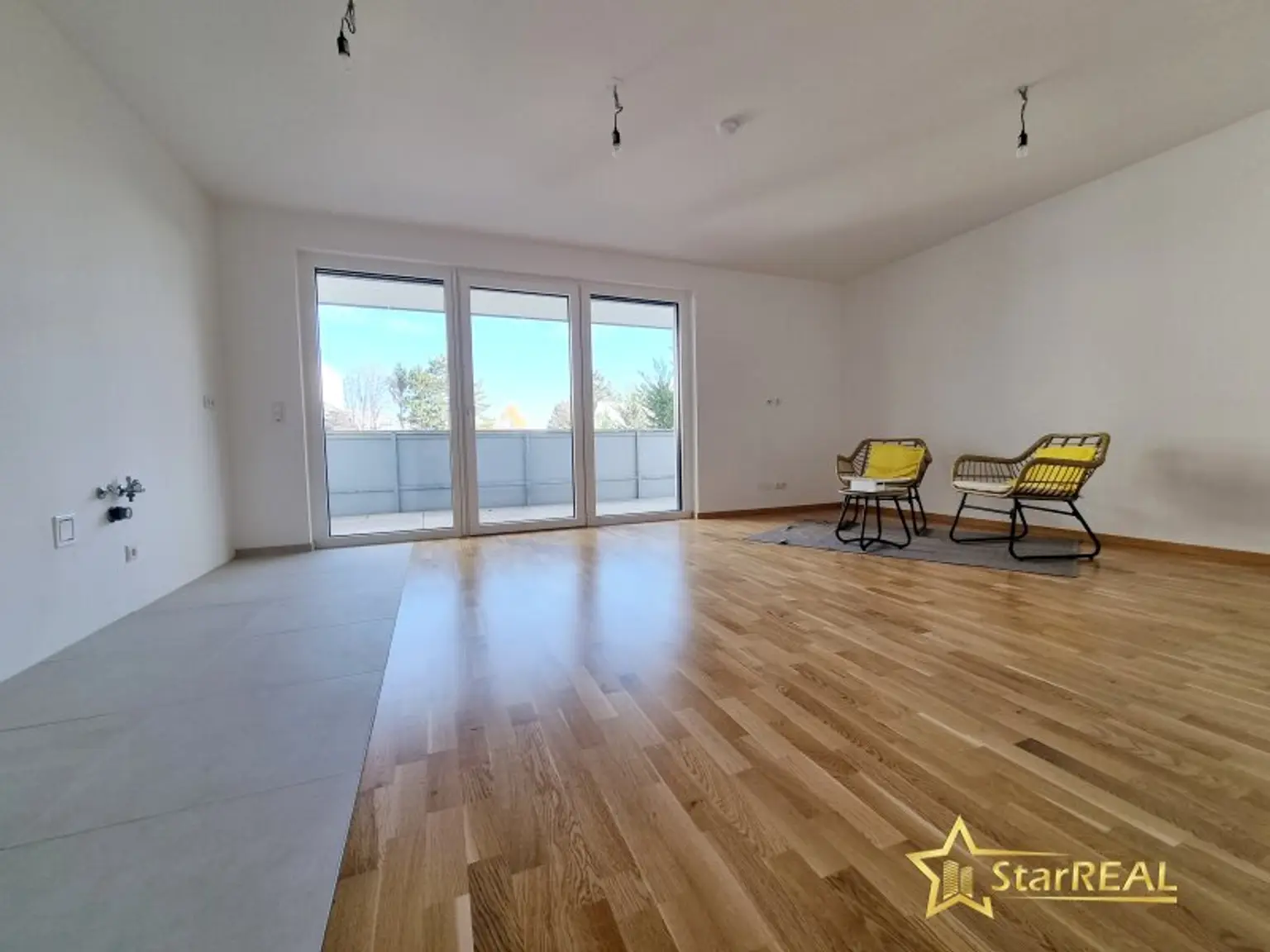 STILVOLLE 4-ZIMMER-ERSTBEZUGWOHNUNG IN ZENTRUMSNAHER LAGE VON MÖDLING - BALKON, 2 BÄDER & TIEFGARAGE OPTIONAL.