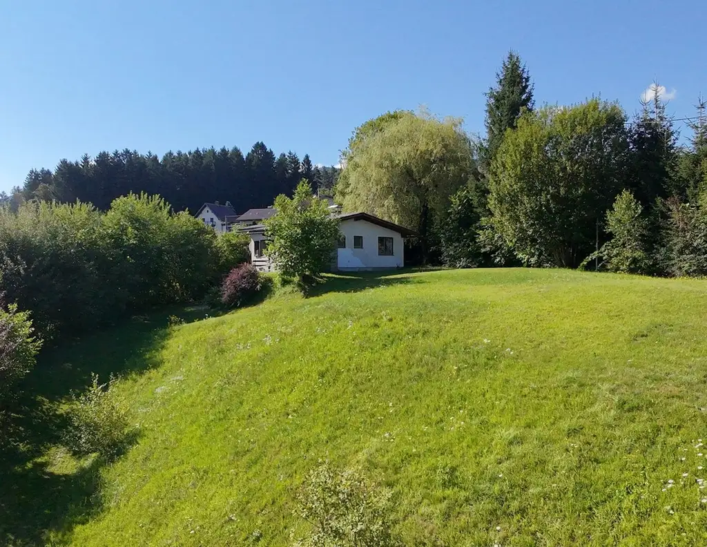 Gemütliches Ferienhaus mit Entwicklungspotenzial - Ein Platz zum Ankommen