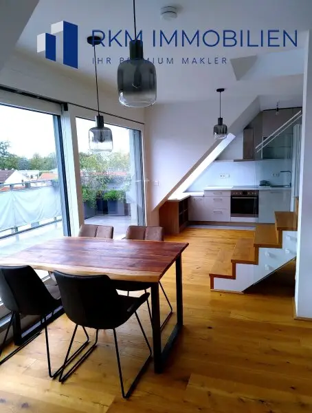 TOP - Neuwertige Dachgeschosswohnung in 1210 Wien – ca. 70 m², 3-Zimmer, ca. 23m² Terrasse und Garagenstellplatz - absolute Ruhelage