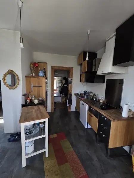 Exklusive Stadtwohnung mit großzügiger Fläche, 5 Zimmer und hochwertiger Ausstattung - Perfekt für Familien!