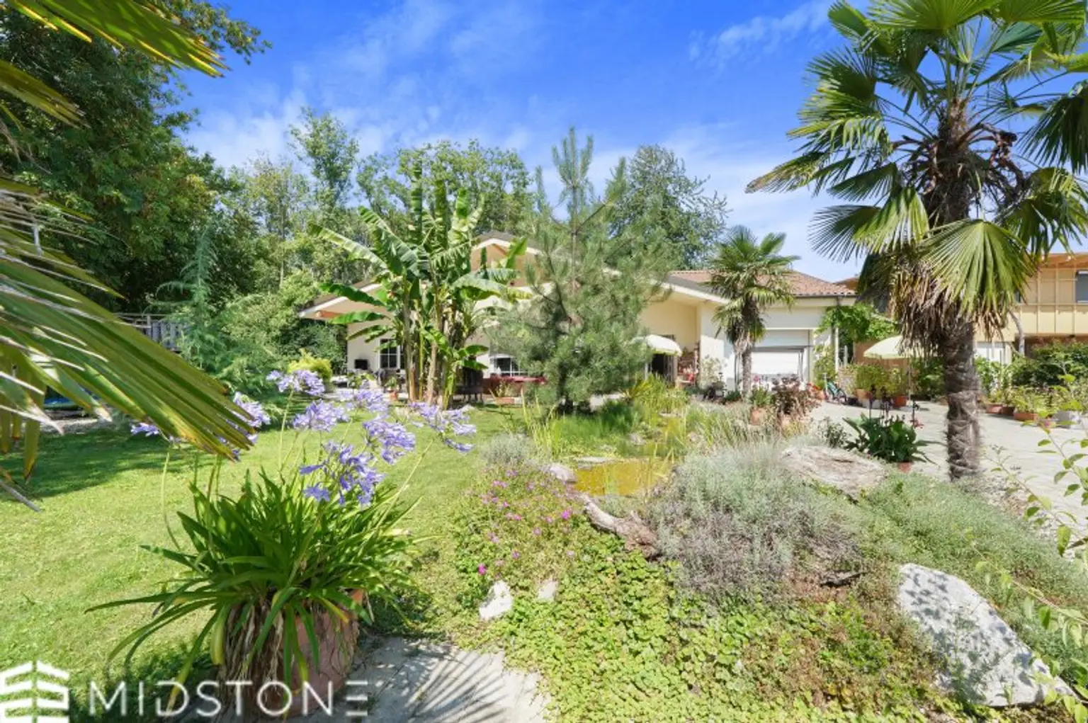 *Gartenidylle in absoluter Ruhelage* Traumhaftes Bungalow in Alleinlage