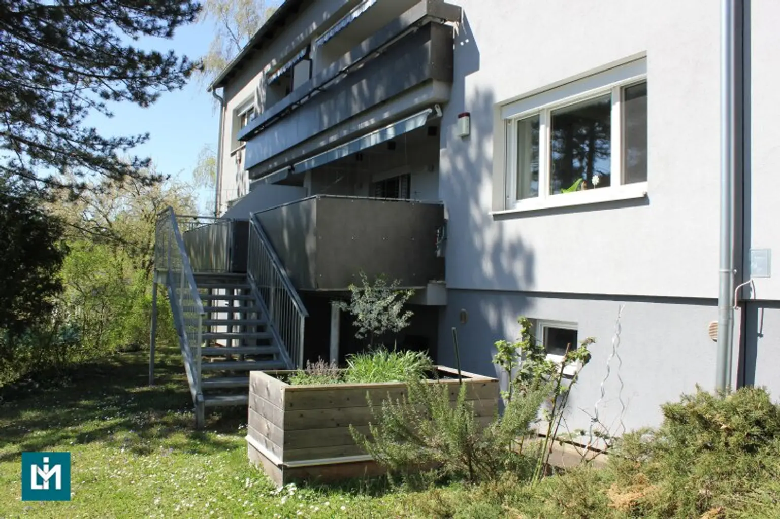Außenansicht (O)