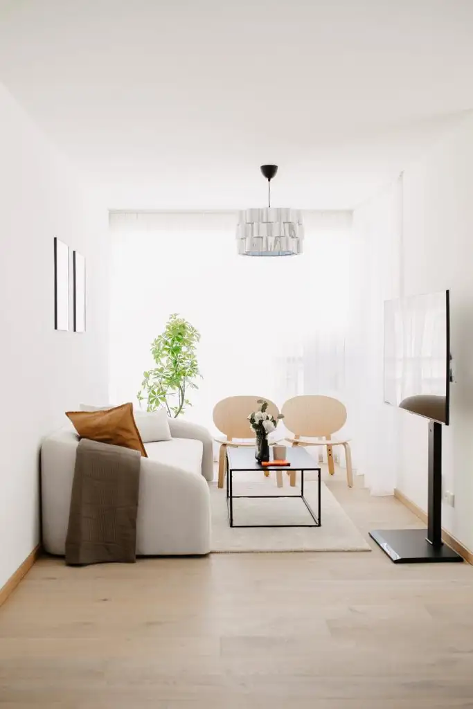 Erstbezug Neubau – 2-Zimmer-Dachgeschosswohnung mit Loggia und Klimaanlage