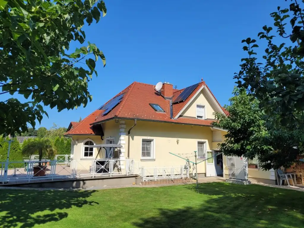 Einzigartiges Einfamilienhaus mit Charakter und Großzügigkeit