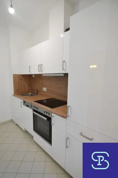 Renovierte 66,51m² Wohnung mit 43m² Gartenterrasse im revitalisierten Altbau - 1170 Wien