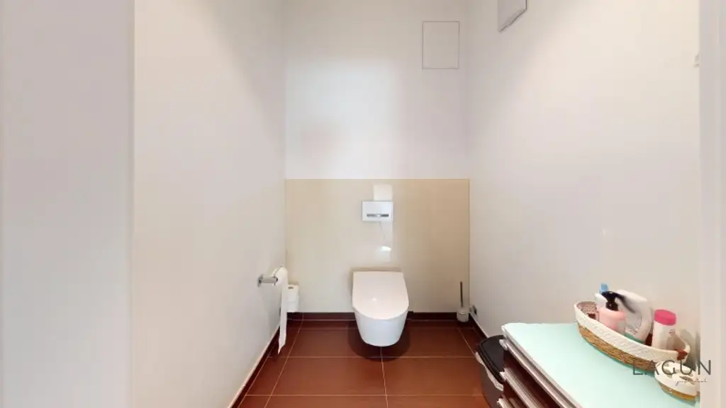 Hochwertiges Luxus-Einfamilienhaus in Maria-Lanzendorf