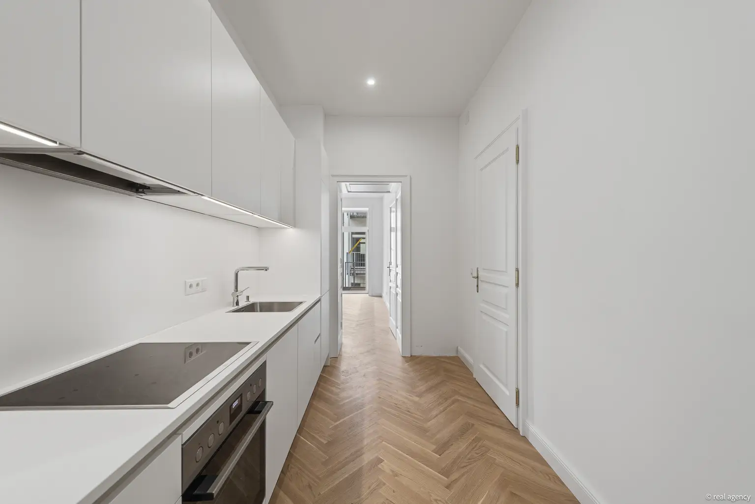 Helle 3-Zimmer-Familienwohnung mit Balkon im 1. Stock
