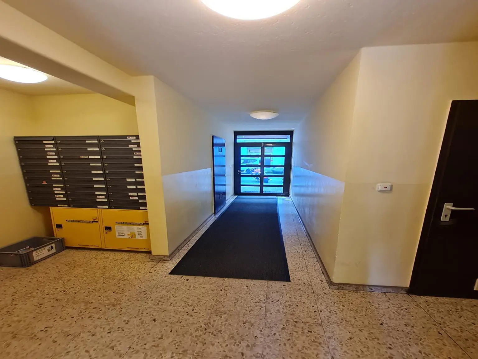 "3 Zi. mit 9 m² Loggia"