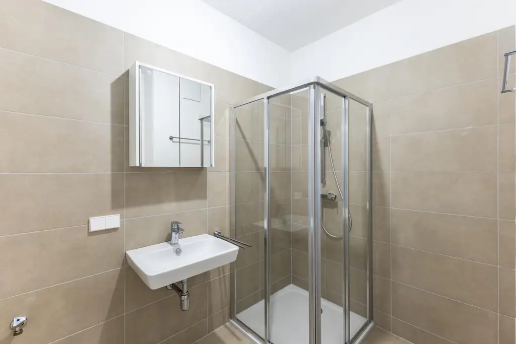 2-Zimmer-Wohnung mit Balkon Richtung Innenhof - inkl. Tiefgaragenstellplatz