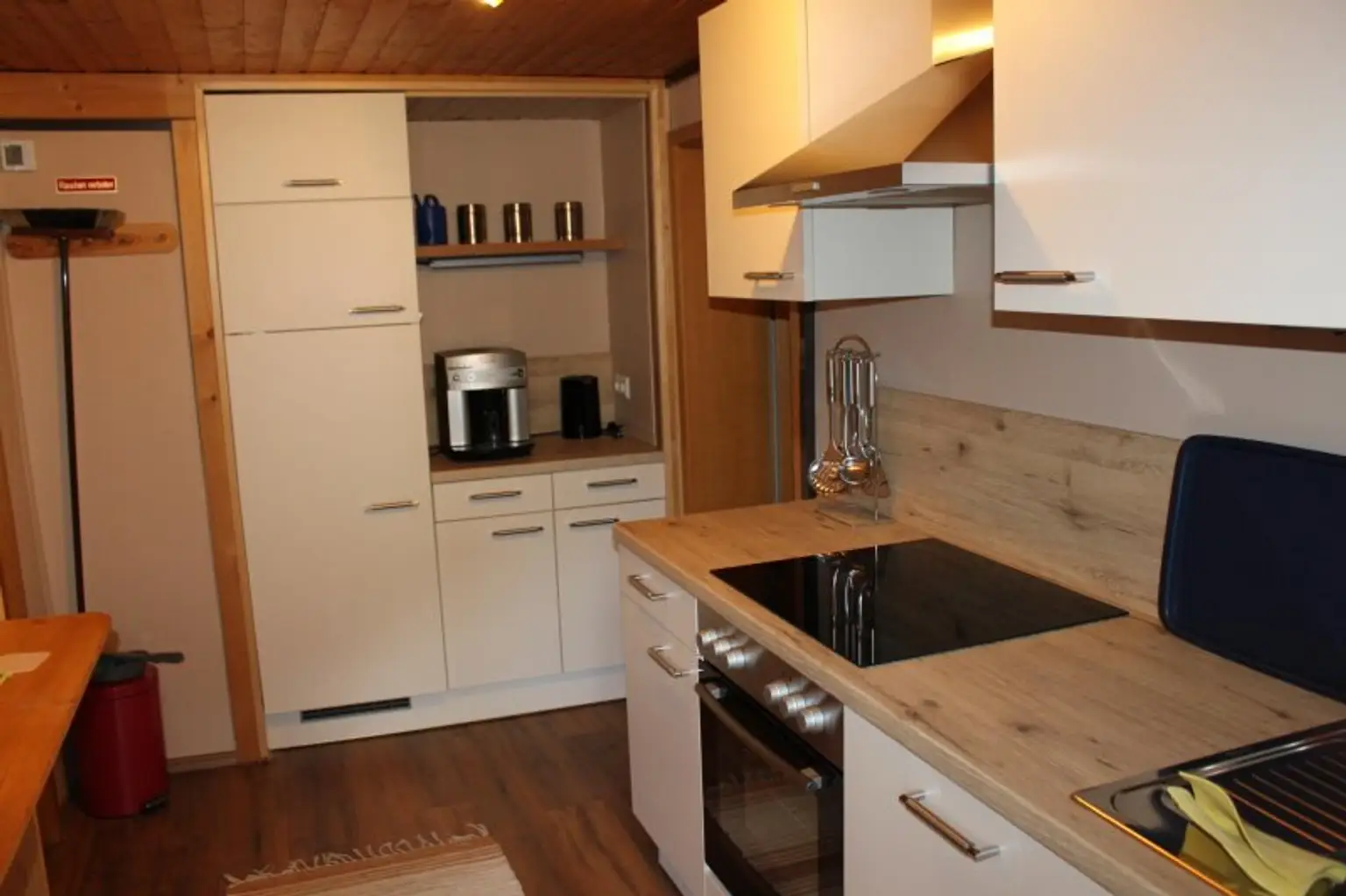 Großzügige Liegenschaft am Afritzer See – mit Apartment, privatem Seezugang und Panoramablick