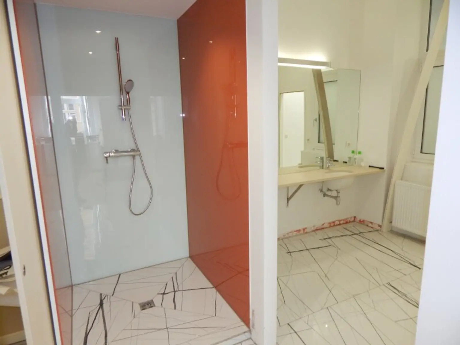 Modernes saniertes Büro/Praxis in zentraler Lage, mit allen Extras - nähe Oper