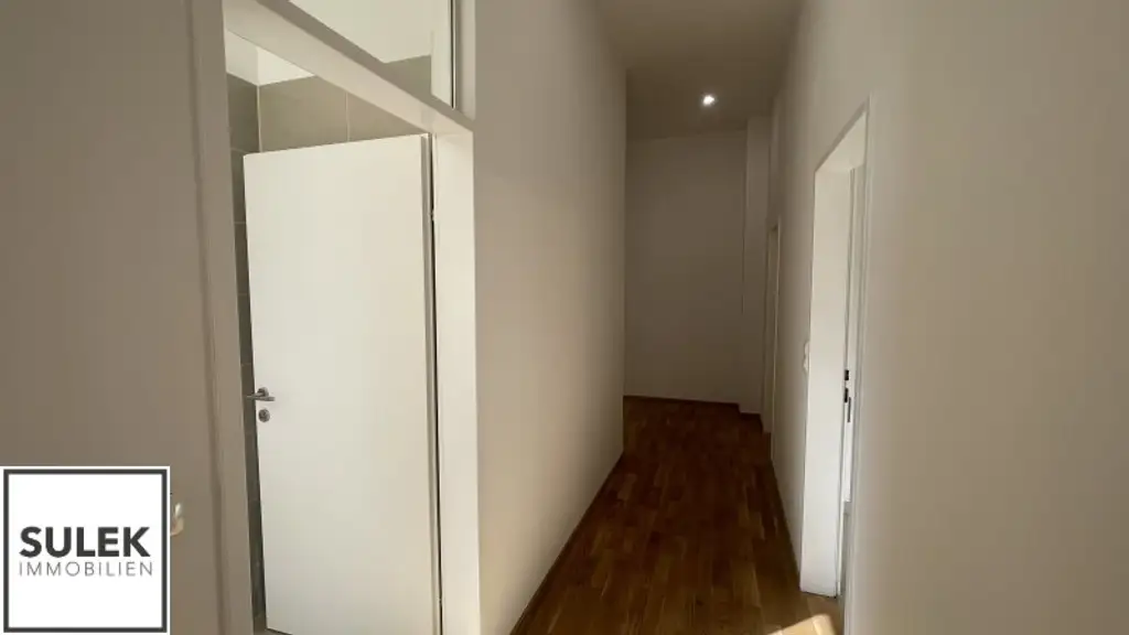 ** Erstbezug nach Sanierung ** Attraktive Bürofläche in der Rueppgasse – Perfekte Lage für Ihr Start-Up! ab sofort verfügbar**