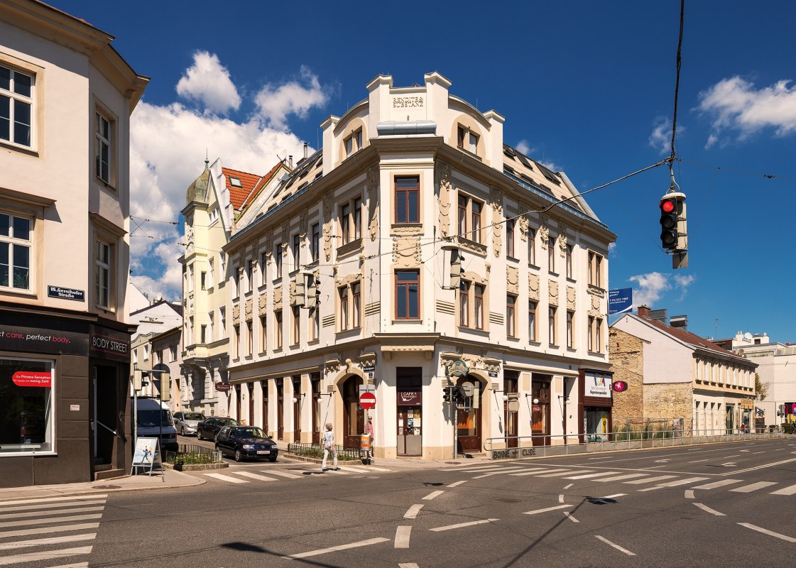 DACHGESCHOSSMAISONETTE MIT TERRASSE