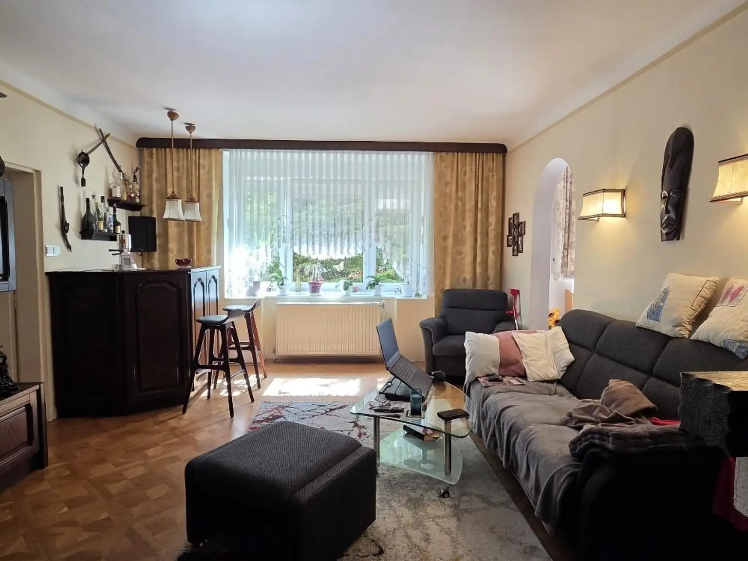 Soutterain - Wohnzimmer