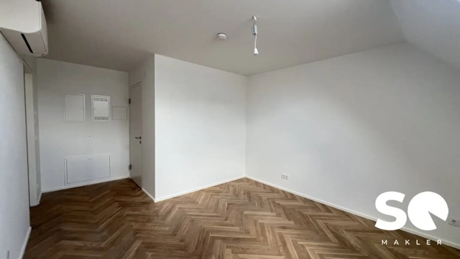 # SQ - EXKLUSIVE DACHGESCHOSSWOHNUNG IN 1030 WIEN - SEIDLGASSE - 2 ZIMMER und TERRASSE - TOP 12