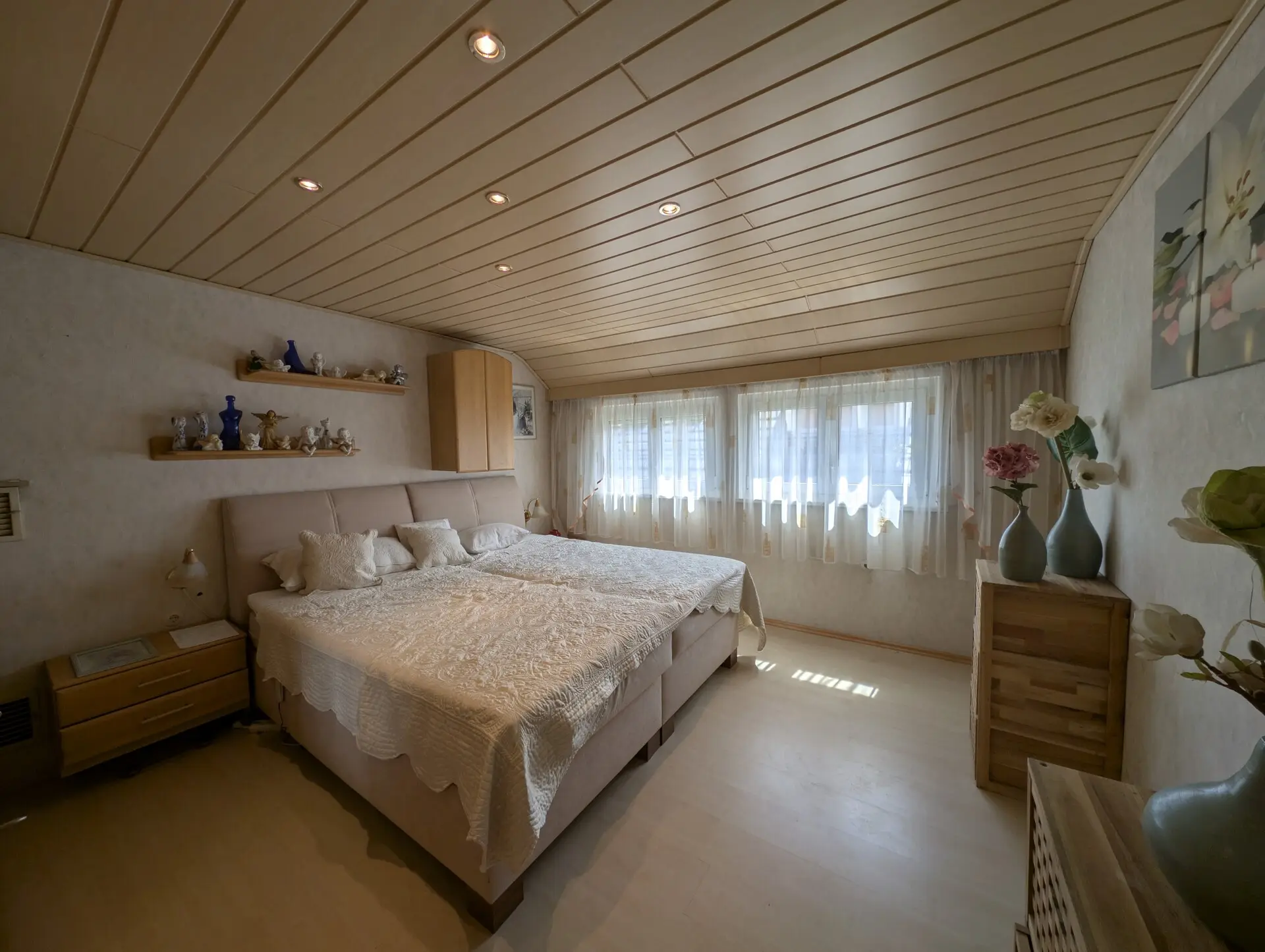 Schlafzimmer 1 OG