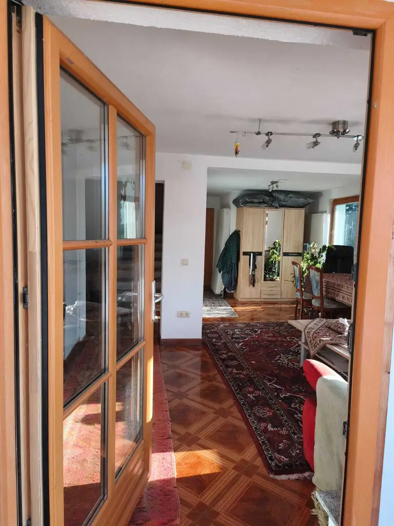 Wohnhaus mit Panoramablick & Entwicklungspotenzial nahe Spittal an der Drau – sonnige Ruhelage