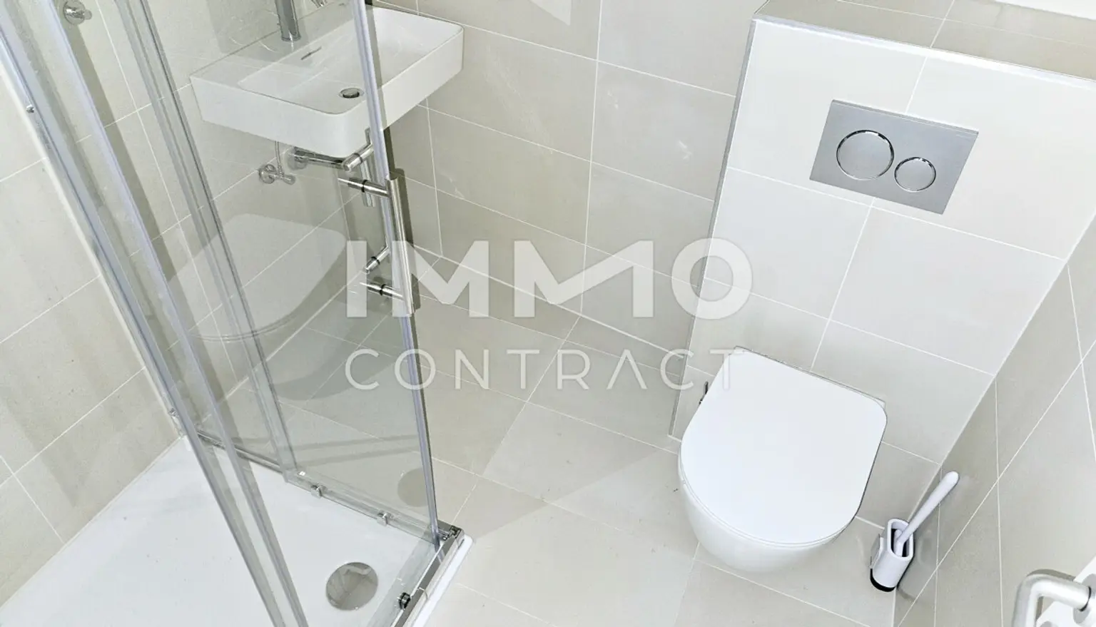 Geräumige, moderne 4-Zimmer-Wohnung mit zwei Bädern und großer Küche im Zentrum von Laxenburg