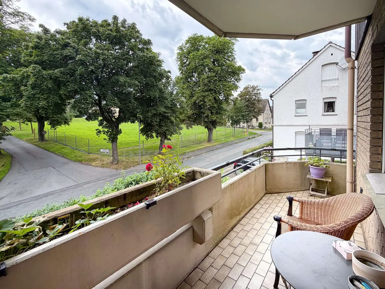 Balkon OG Re