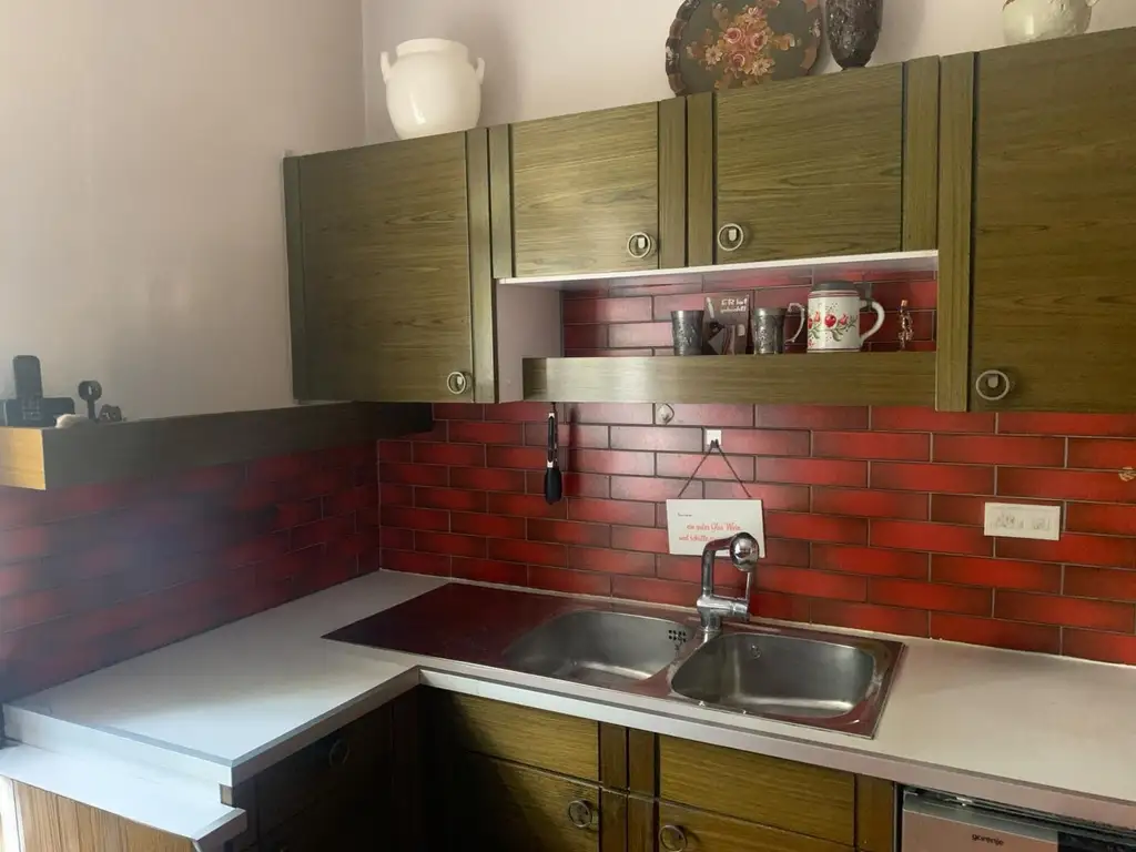 Gediegene Stadtvilla in gutem Originalzustand mit schönem Garten