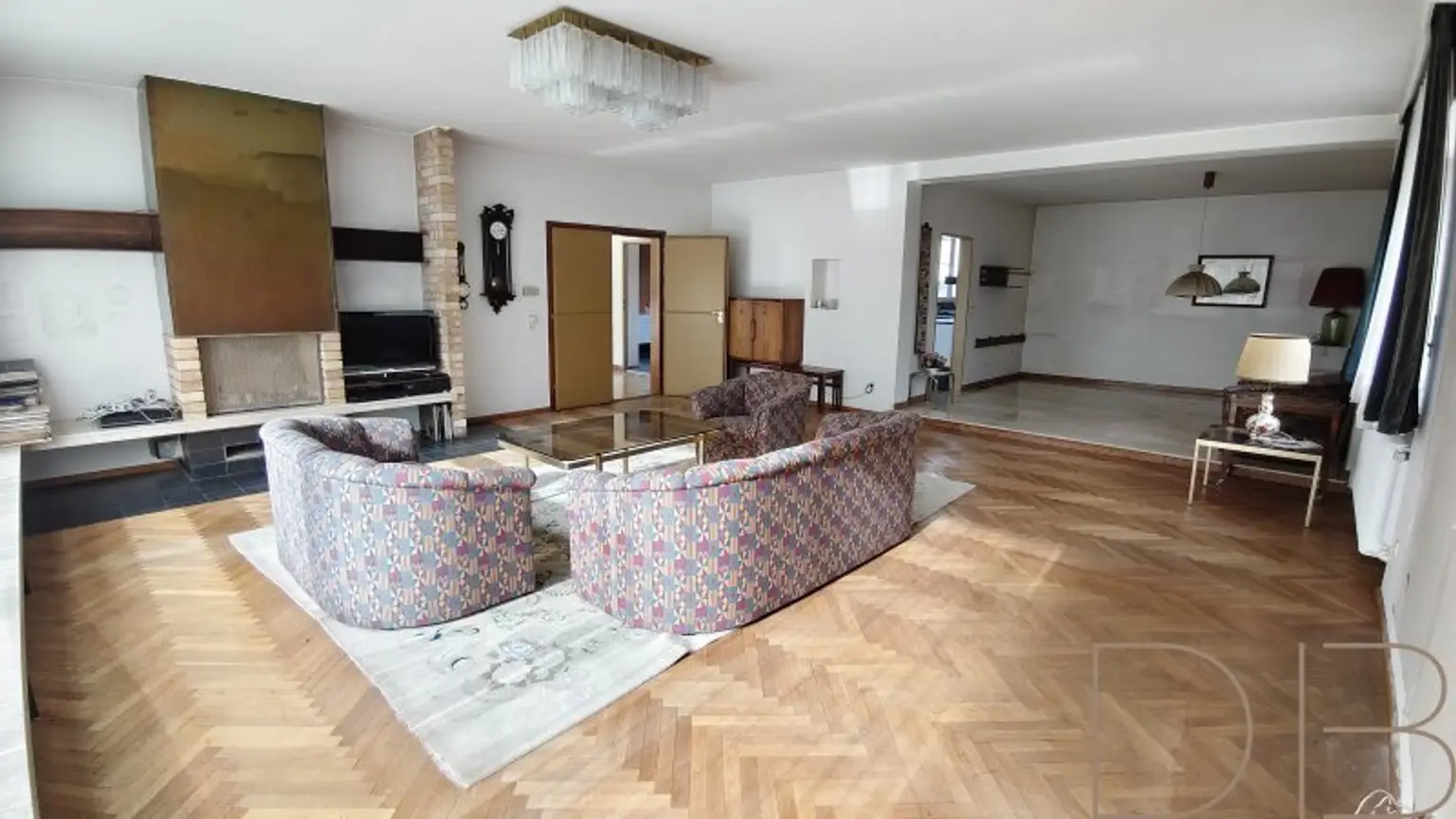 (Bau-) Grundstück in traumhafter Eisentstädter Lage mit vollunterkellerten Bungalow zu verkaufen! FÖRDERUNGSWÜRDIG!
