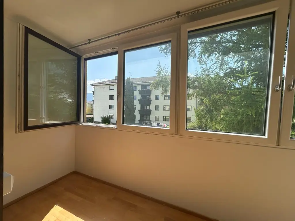 Tolle 2-Zimmer Wohnung mit Loggia!
