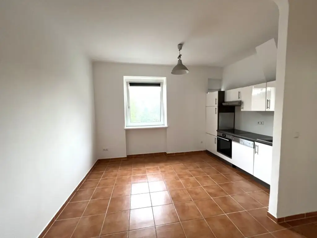 Nette, helle 2-Zimmerwohnung nahe U4