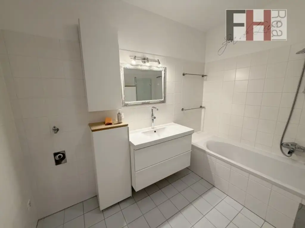 Traumhafte Terrassenwohnung in Purkersdorf – 3 Zimmer, großer Balkon !