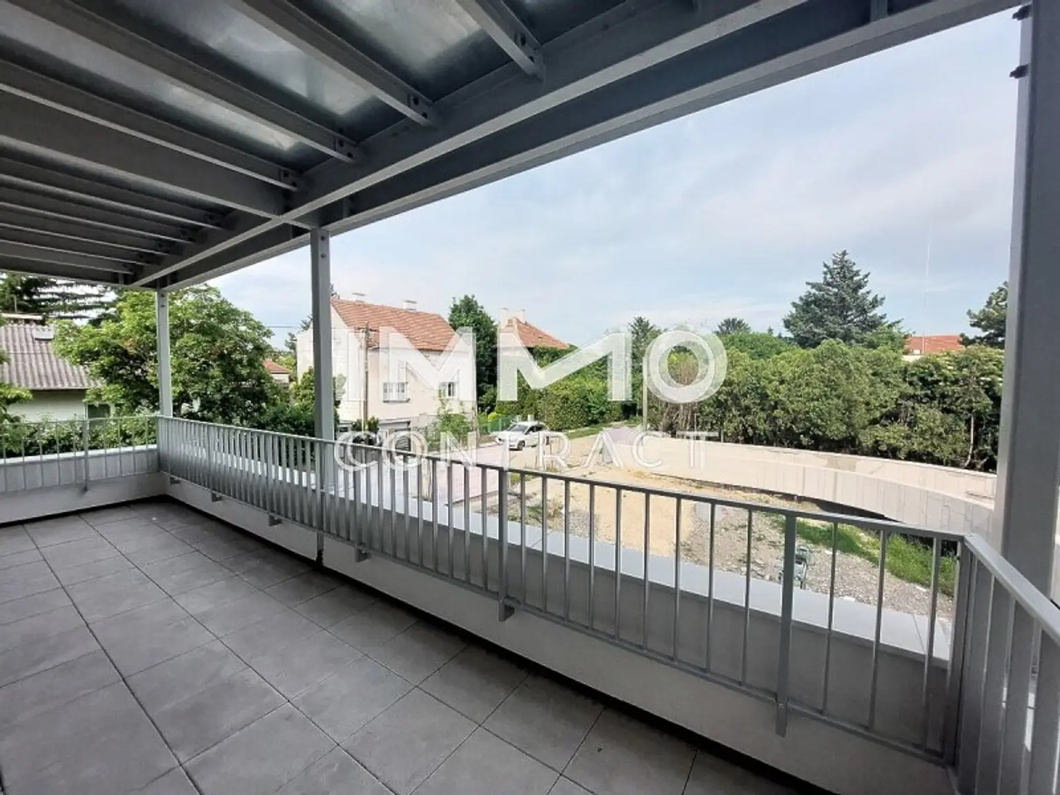 Neulaa Top 5 Balkon Teilansicht