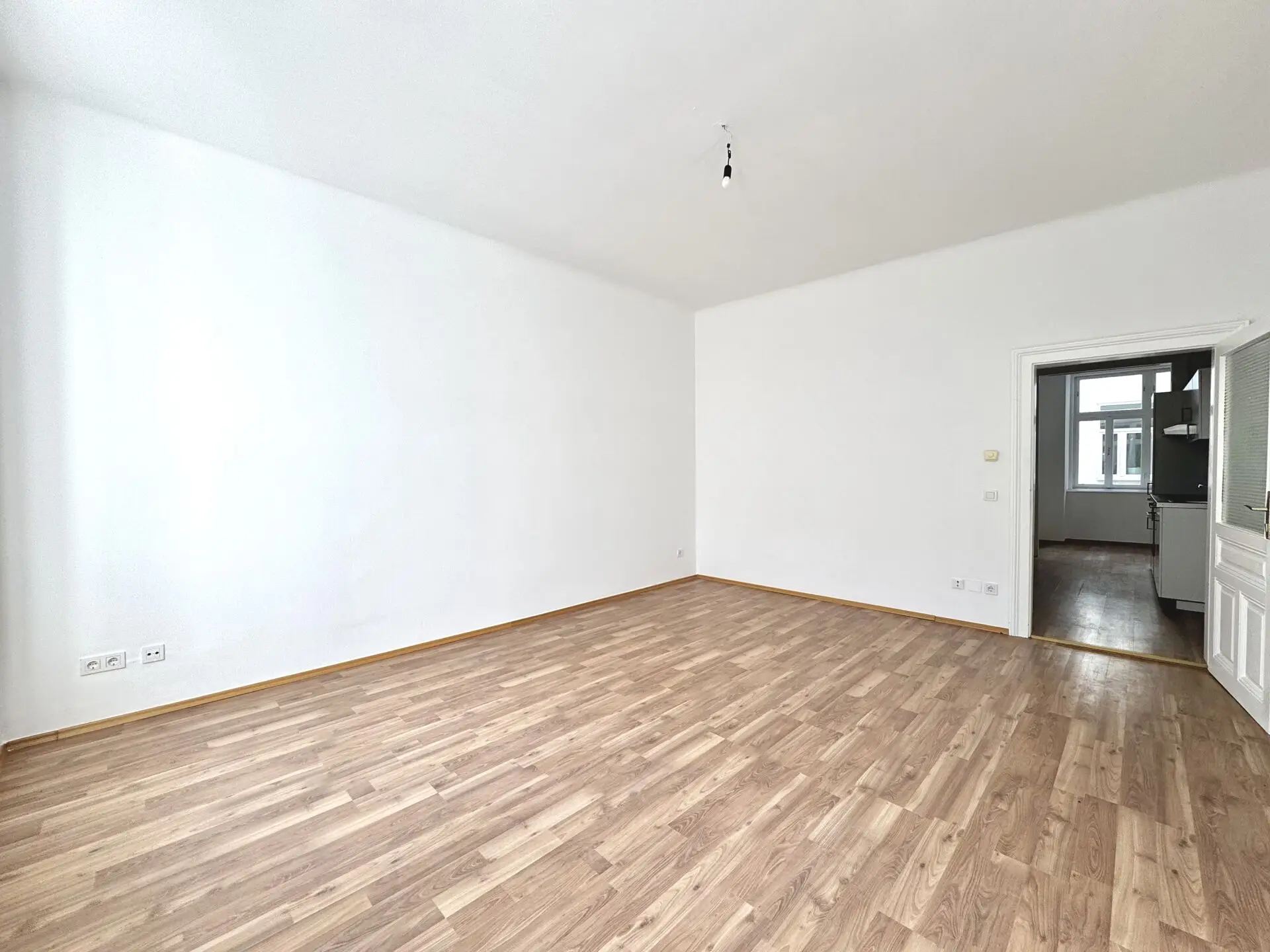 20251118_103703312_iOS