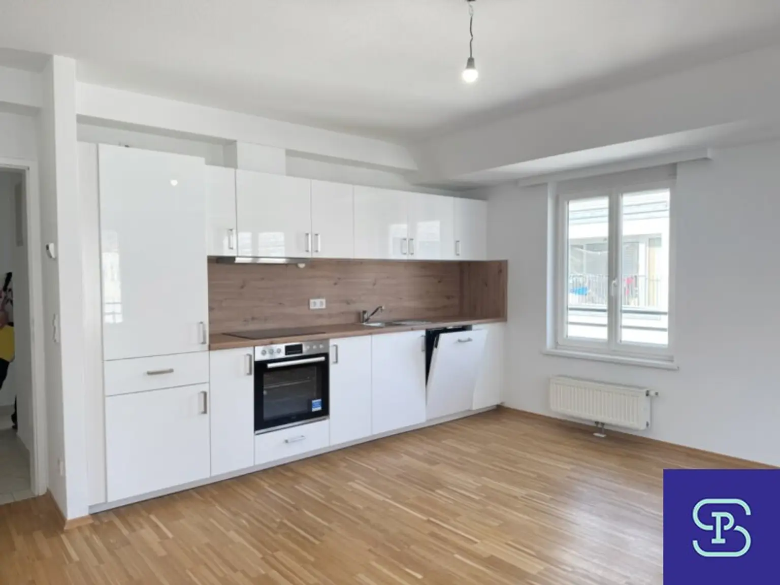 Sonnige 52m² DG-Wohnung mit Einbauküche Nahe U6 - 1170 Wien