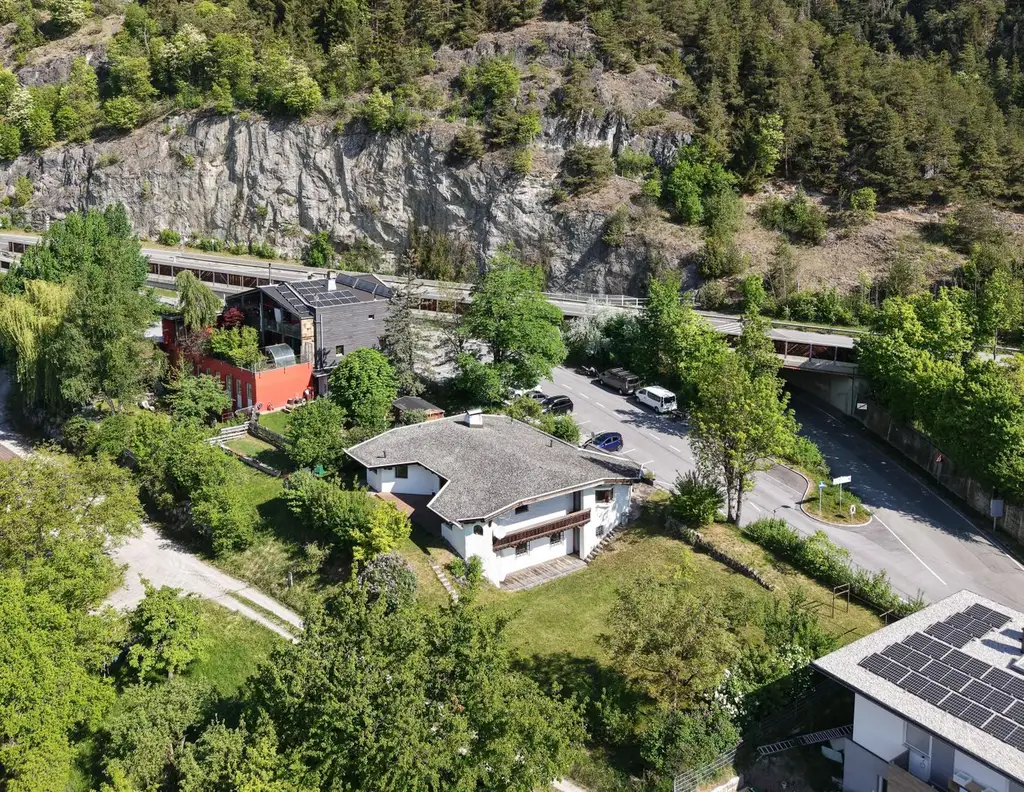 Bebautes Grundstück in Zirl - zwei Parzellen in Top-Lage