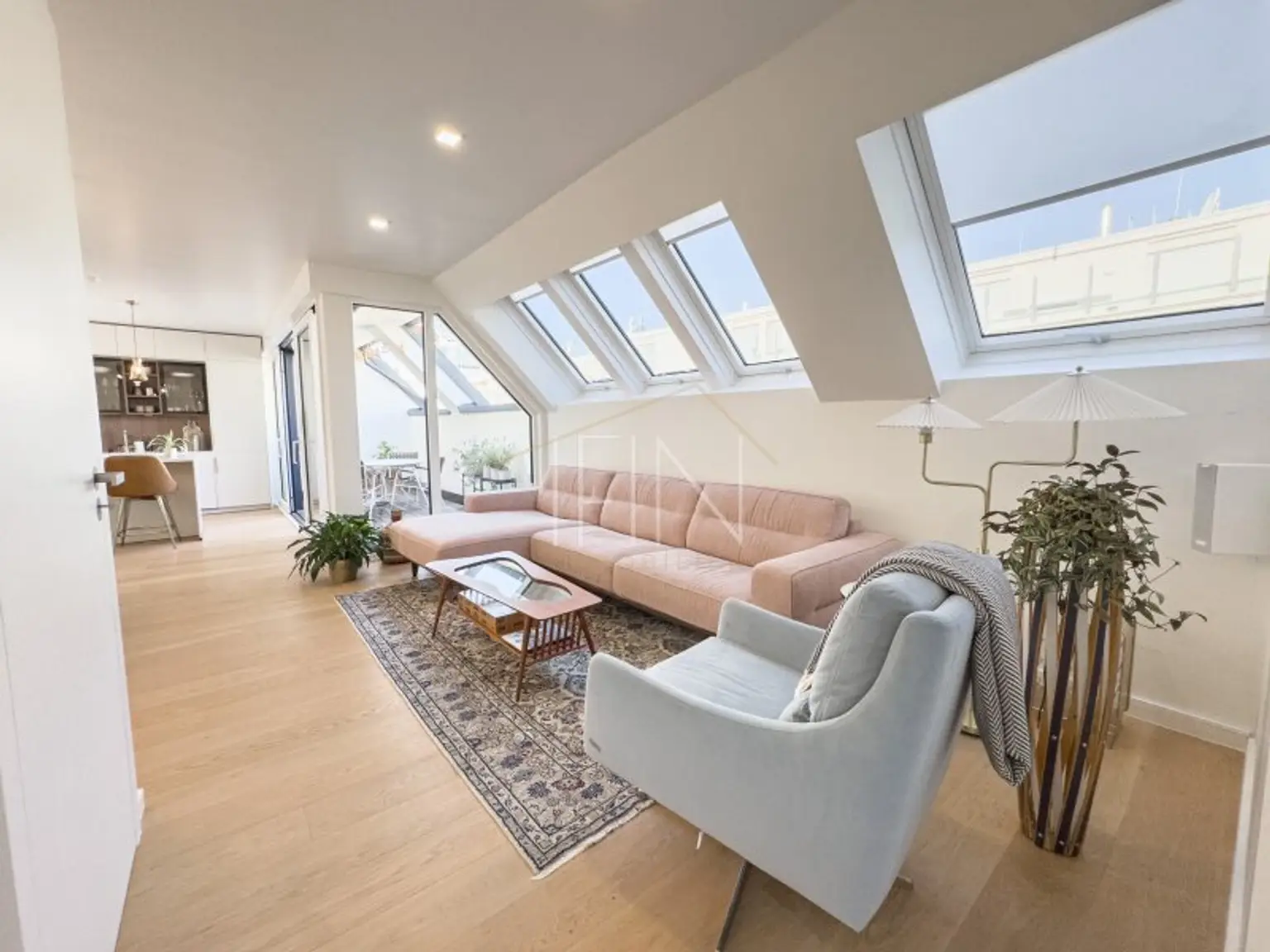 KURZZEITVERMIETUNG / SHORT TERM RENTAL! Anmietung ab 3 bis 6 Monate möglich