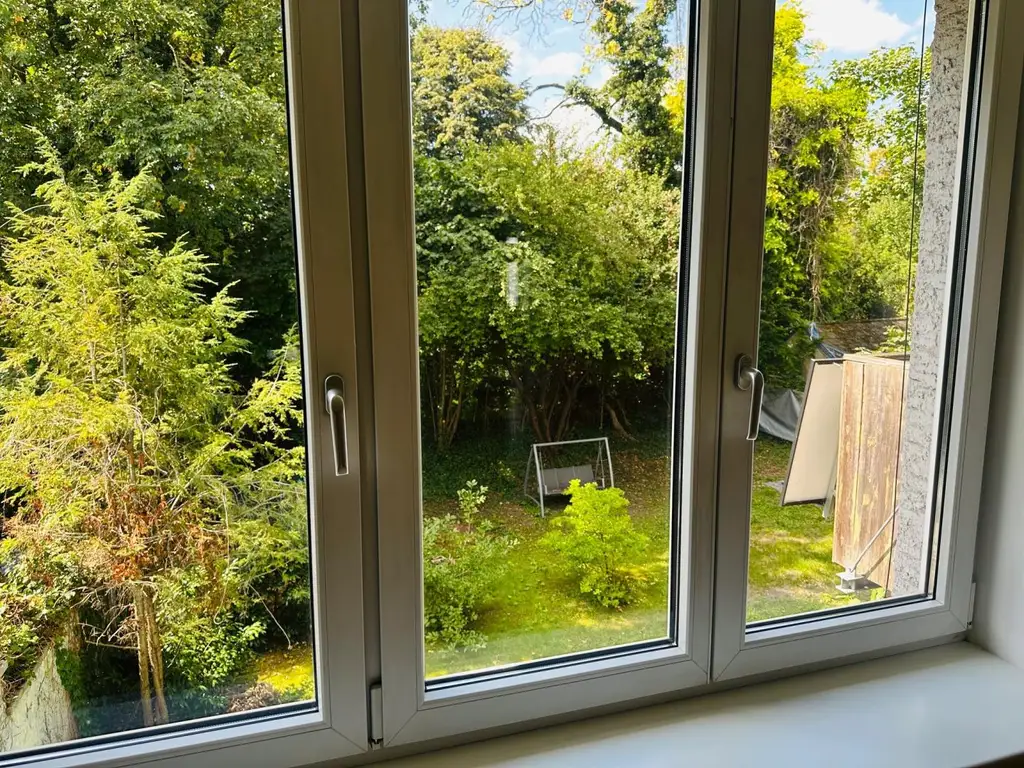 4-Zimmer-Wohnung mit Balkon