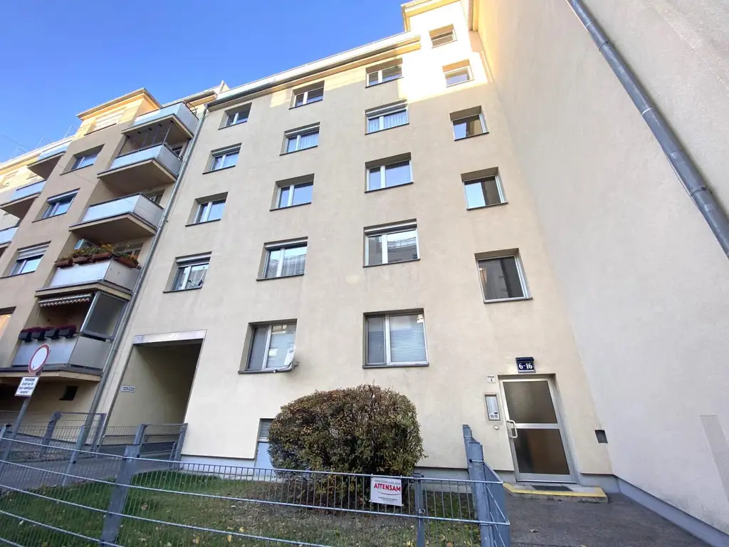 1-Zimmer-Wohnung direkt bei der U3 Zippererstraße