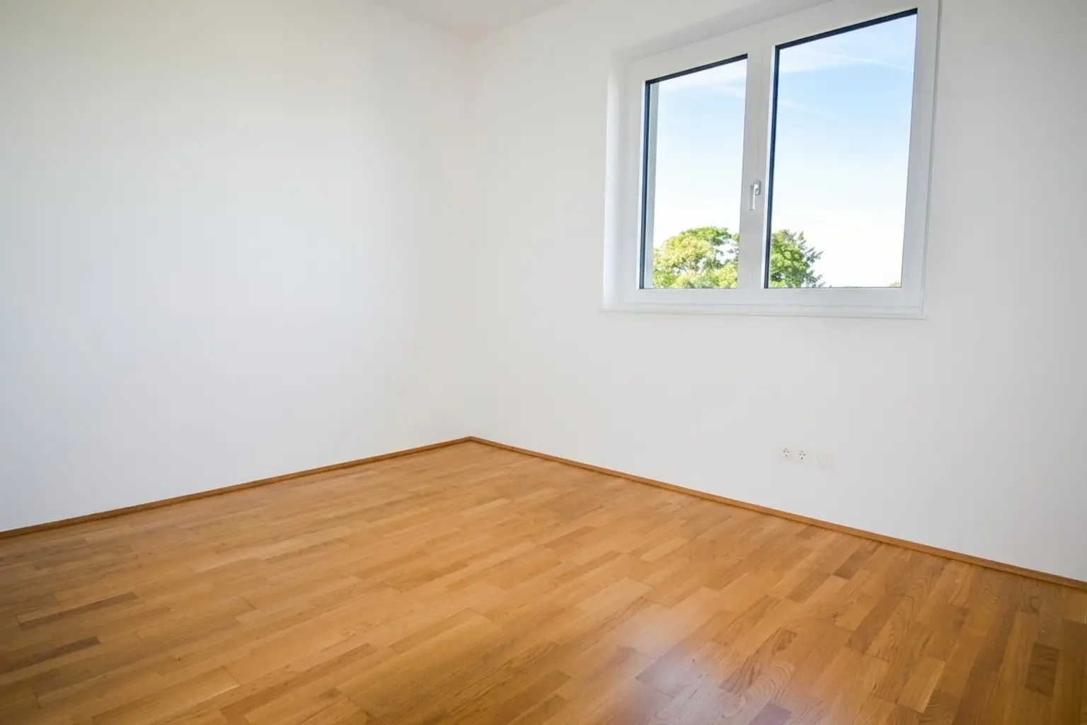 Exklusives Penthouse-Feeling im Erstbezug: Traumhafte Dachterrassenwohnung mit Lift & Fernblick!