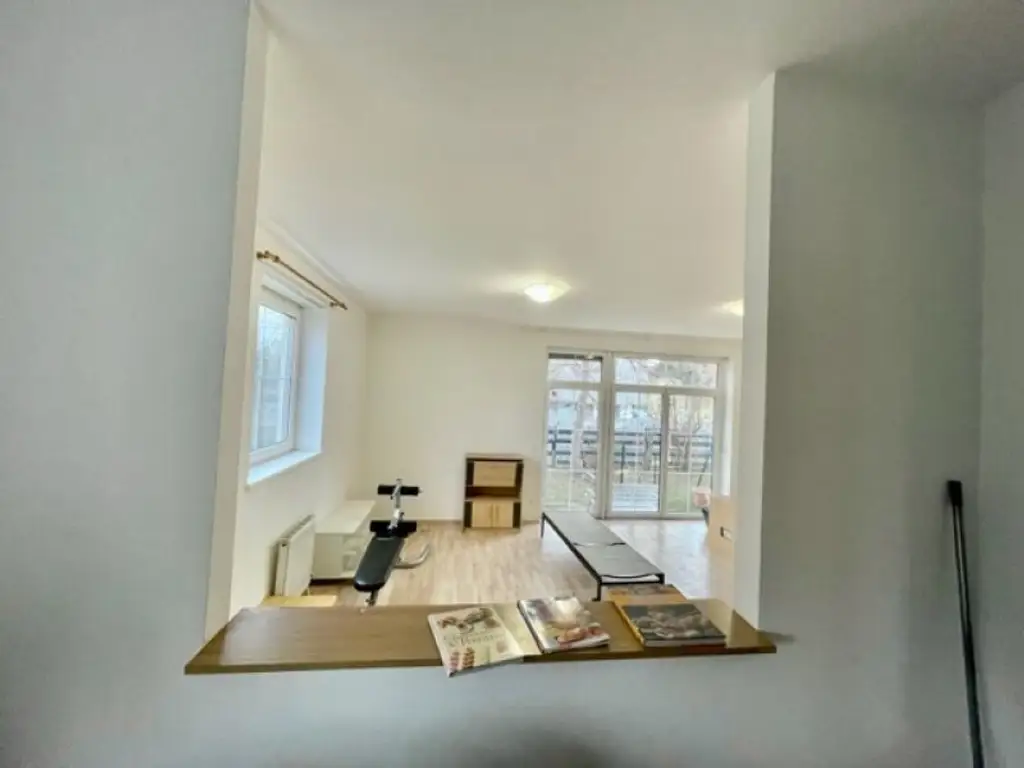 MIETOBJEKT- Wunderschönes Doppel-Haus mit herrlichen Terrassen & Garten - BRUCKHAUFEN -Nähe Donauturm - Uno- City!