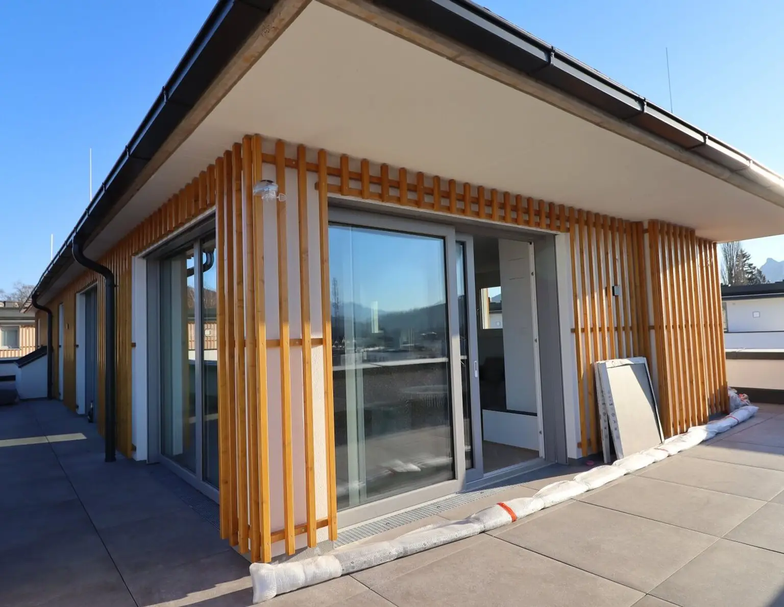 Unvergleichlich Einzigartige Penthouse Wohnung mit 360° Terrasse
