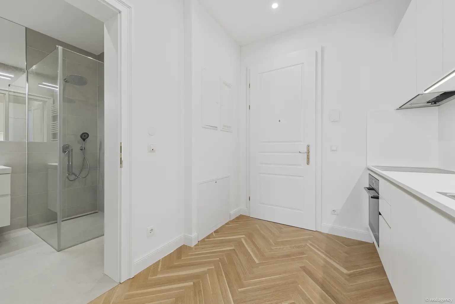 Feines City-Apartment mit großem Wohn-/Schlafraum