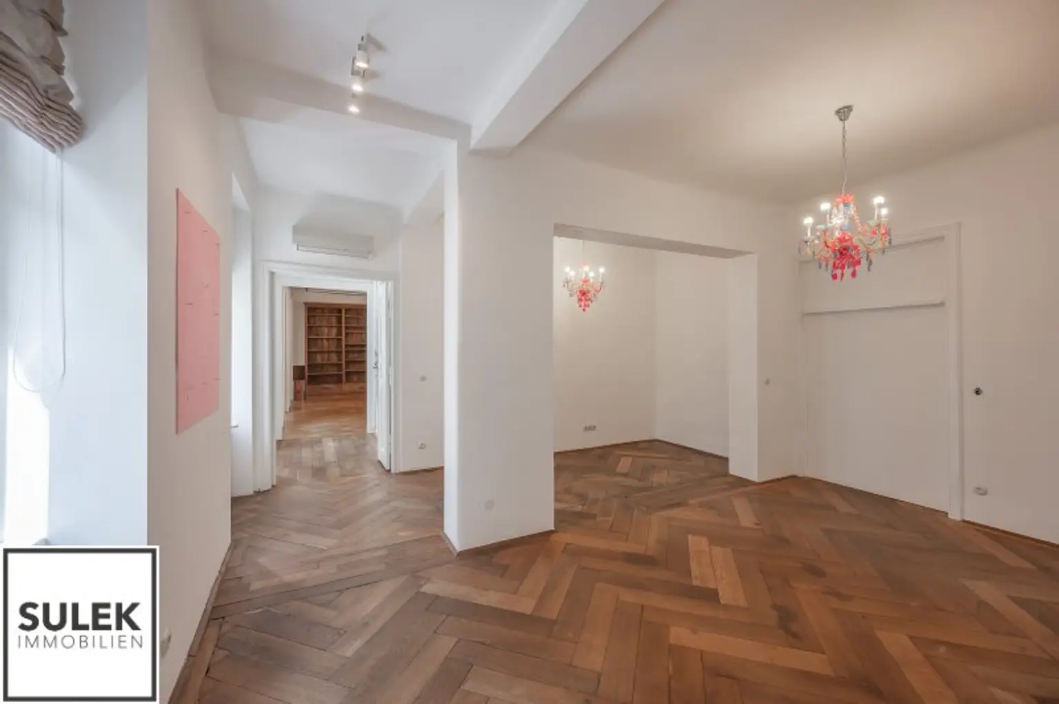 Rarität in der Wehrgasse: großzügige, sanierte Altbauwohnung mit Terrasse ab 01/26 unbefristet mieten!