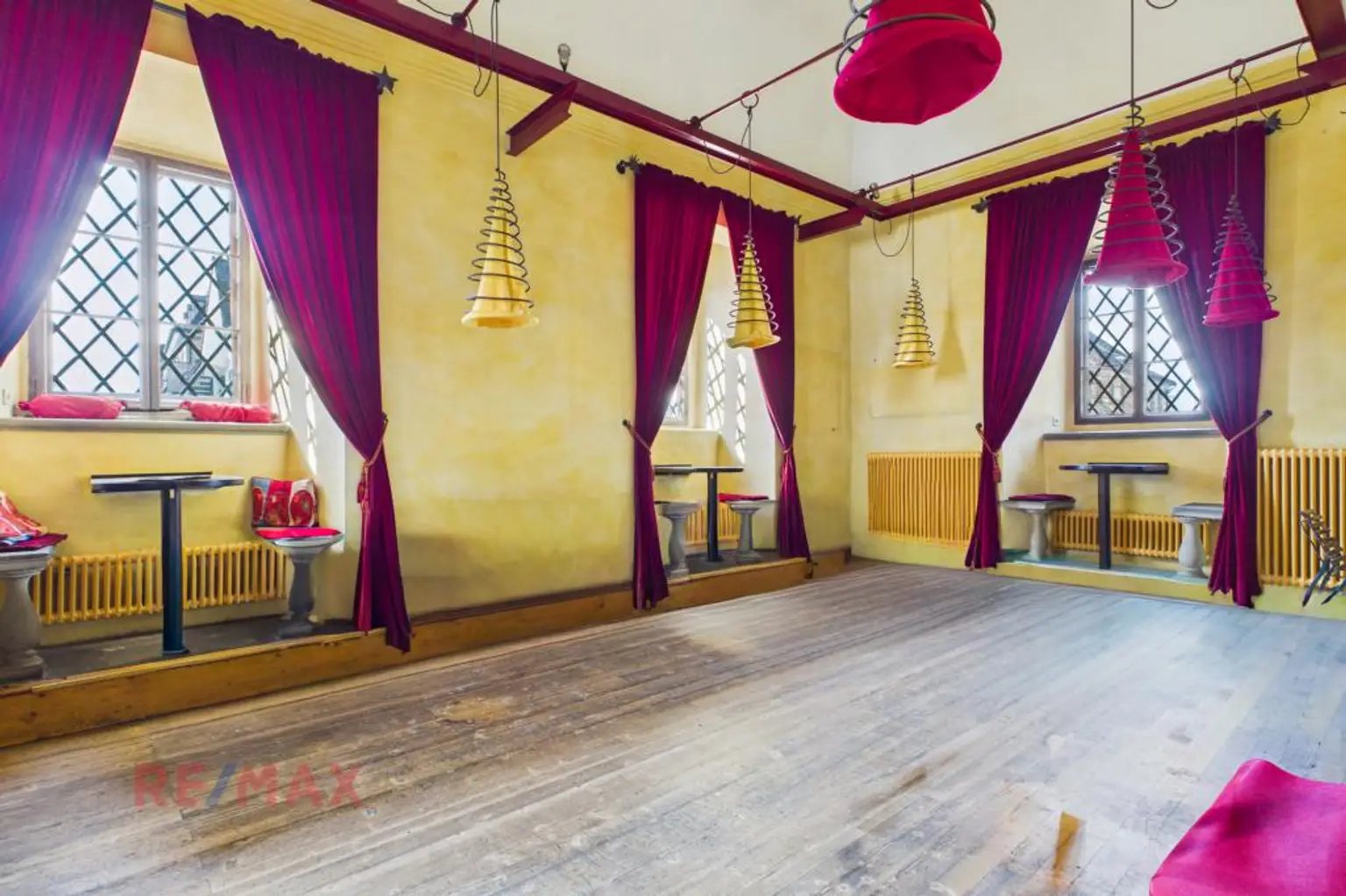 Turmzimmer - Gastraum