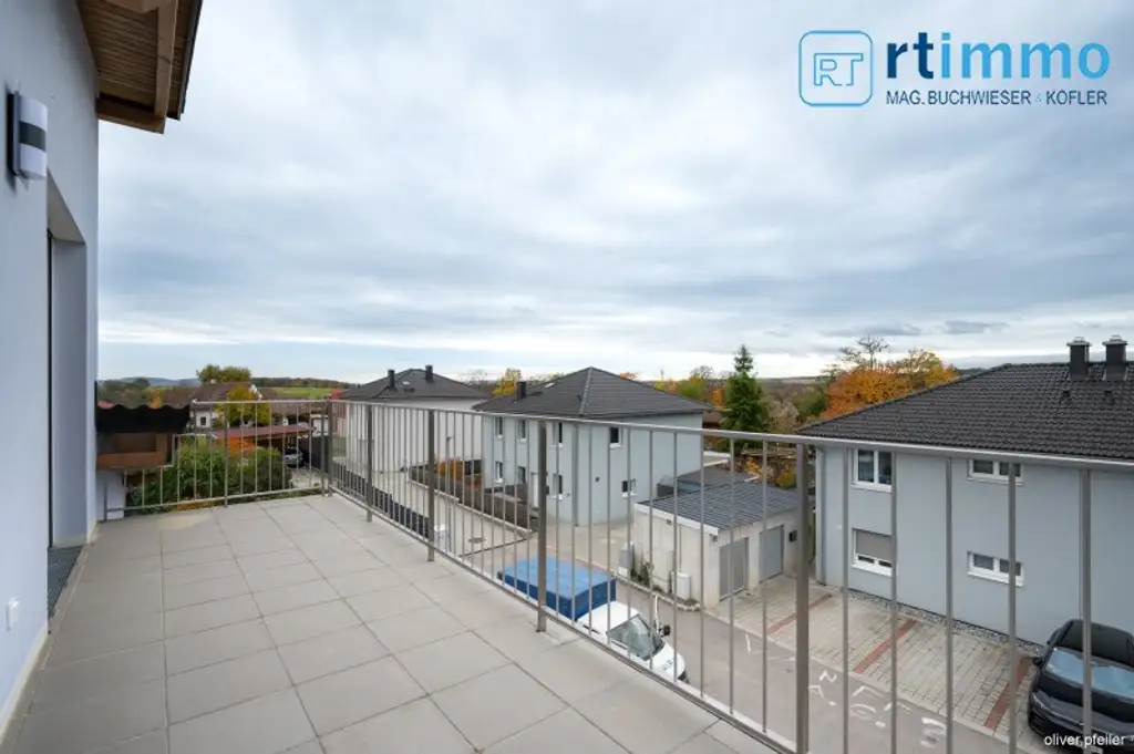 GEMÜTLICH, MODERN, ENERGIEEFFIZIENT:  Fünf 2 Zimmer- Mietwohnungen mit Außenflächen warten auf Sie!