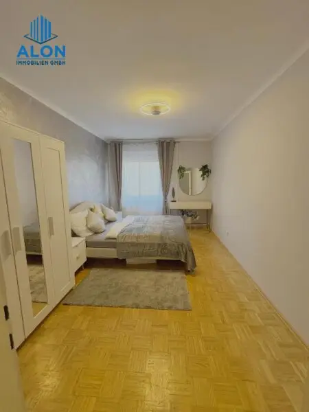 3 Zimmer | WG-geeignet | Toplage beim Naschmarkt | zentrale Anbindung | ruhige Wohnung im 3. Liftstock