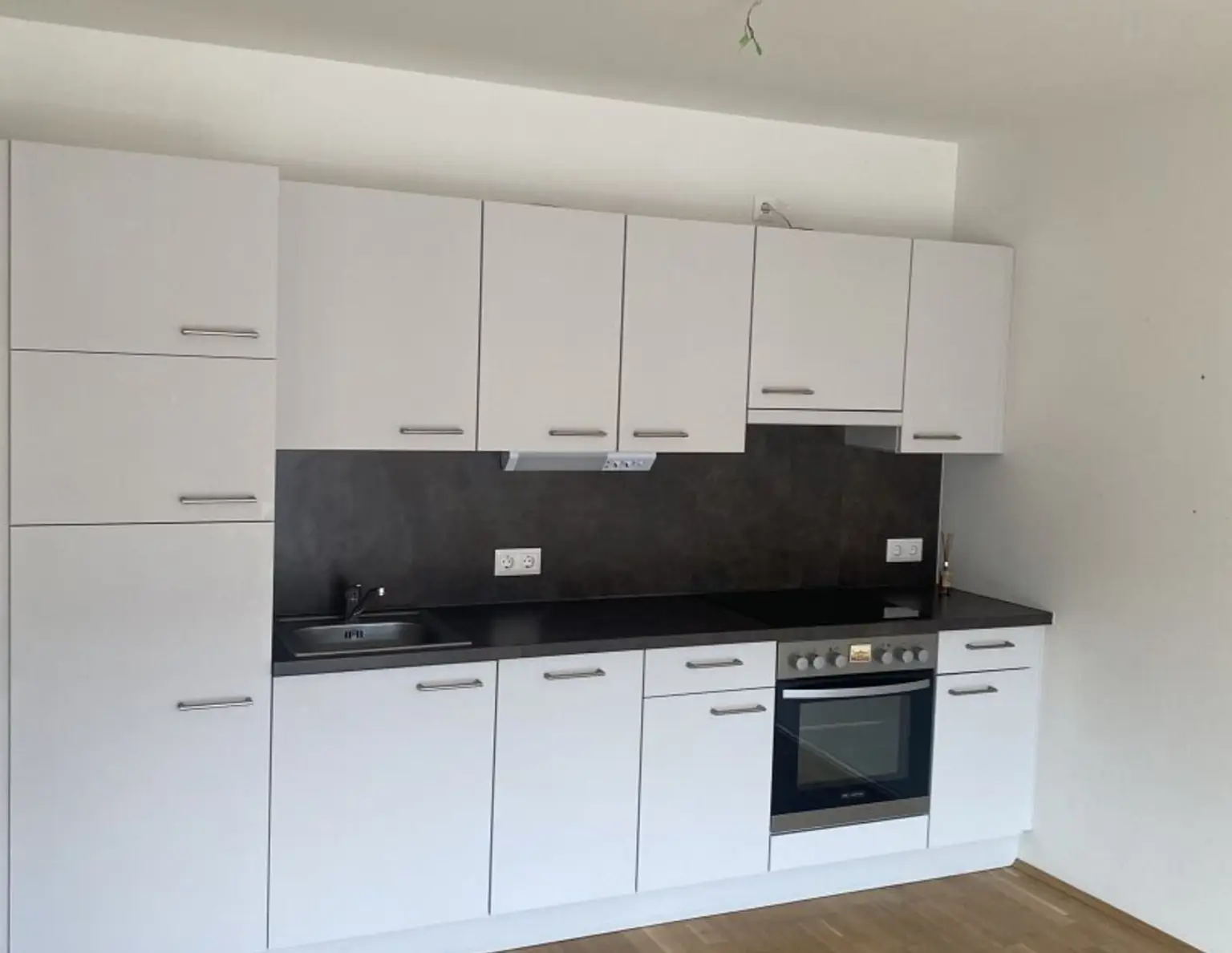 Traumhafte 2-Zimmer-Neubauwohnung mit herrlichem Balkon und bester Verkehrsanbindung