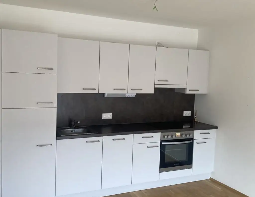 Traumhafte 2-Zimmer-Neubauwohnung mit herrlichem Balkon und bester Verkehrsanbindung